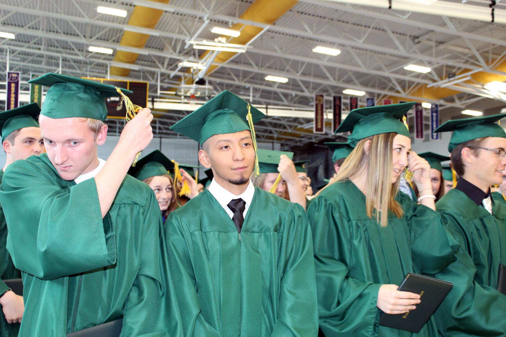 060219-ctzn-news-bd-grad133.jpg